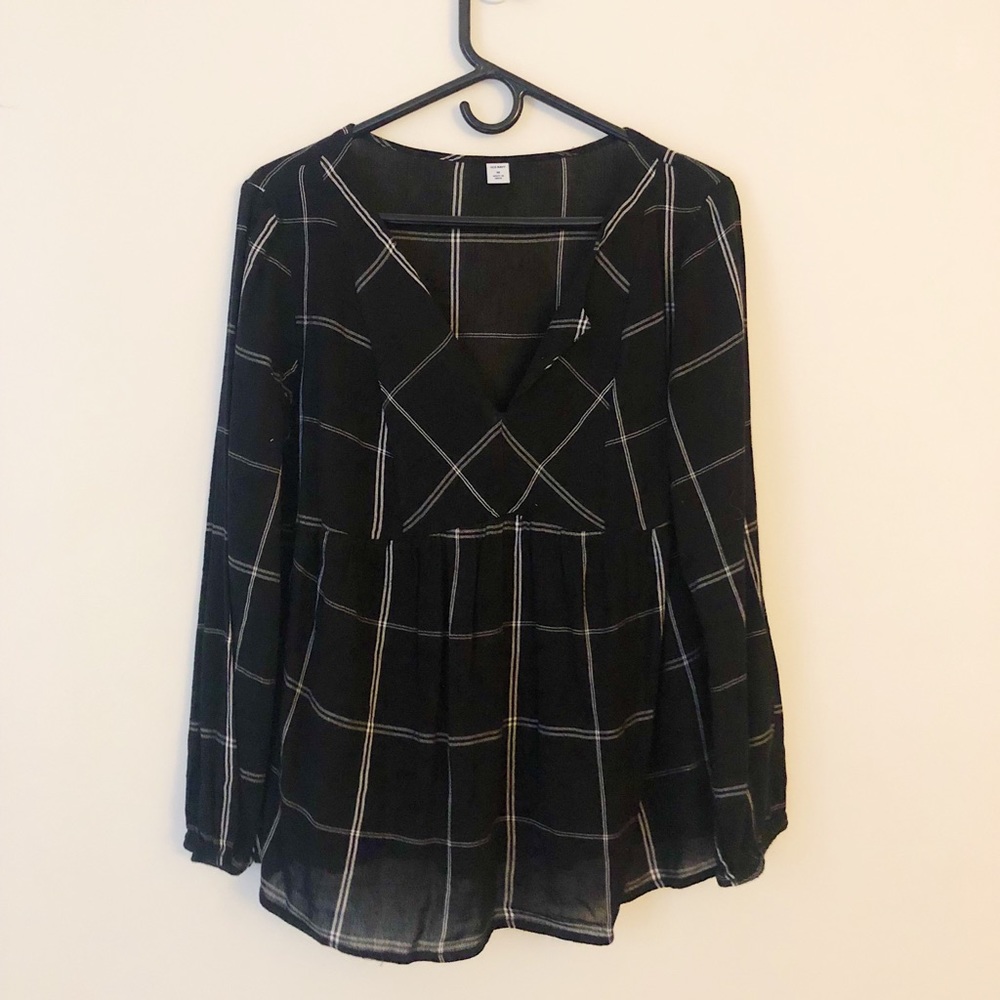 Old Navy Flowy Peplum Top